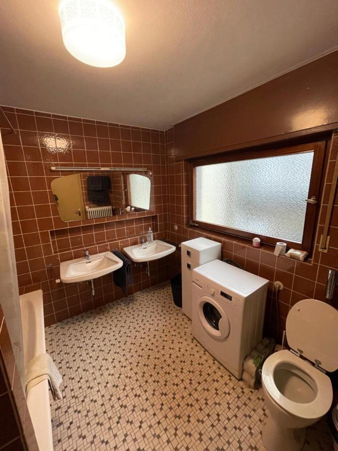 Bonn-Beuel Zentrale Ferienwohnung Mit Parkplaetzen Экстерьер фото